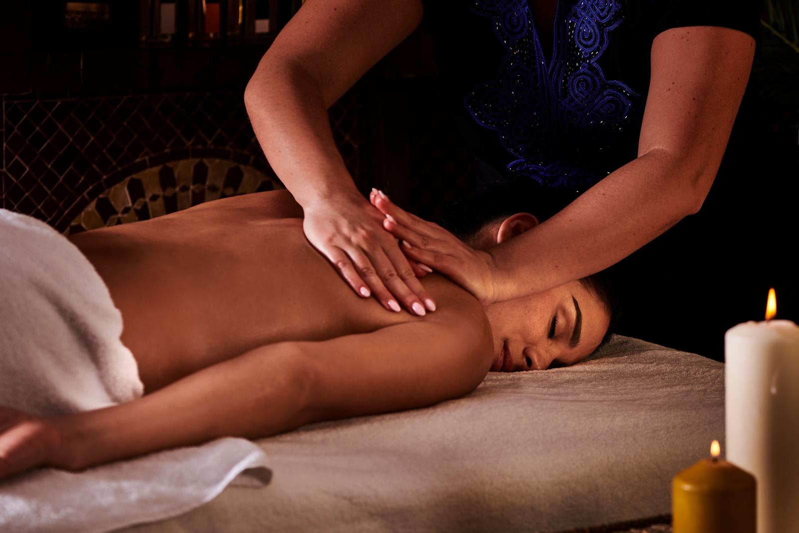Massage à la Bougie Massage à la Bougie